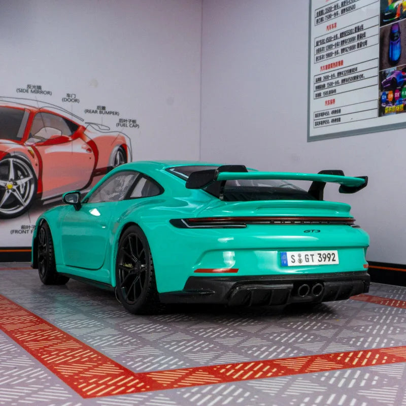 Bburago Porsche 911 GT3 1:24