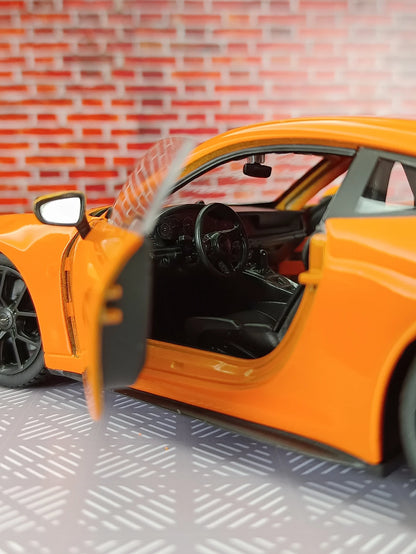 Bburago Porsche 911 GT3 1:24