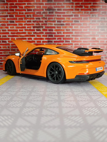 Bburago Porsche 911 GT3 1:24