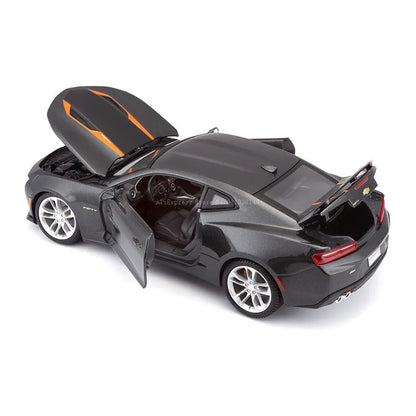 Maisto 2017 Chevrolet Camaro SS 50th Anniversary 1:18
